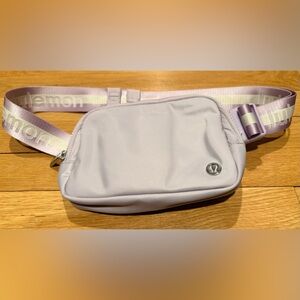 NWOT Lululemon Everywhere Belt Bag 1L